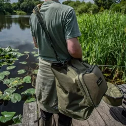 Korum Transition Bait & Bits Angeltasche -Fisch Zubehoer korum transition bait bits bag 6 1.jpg